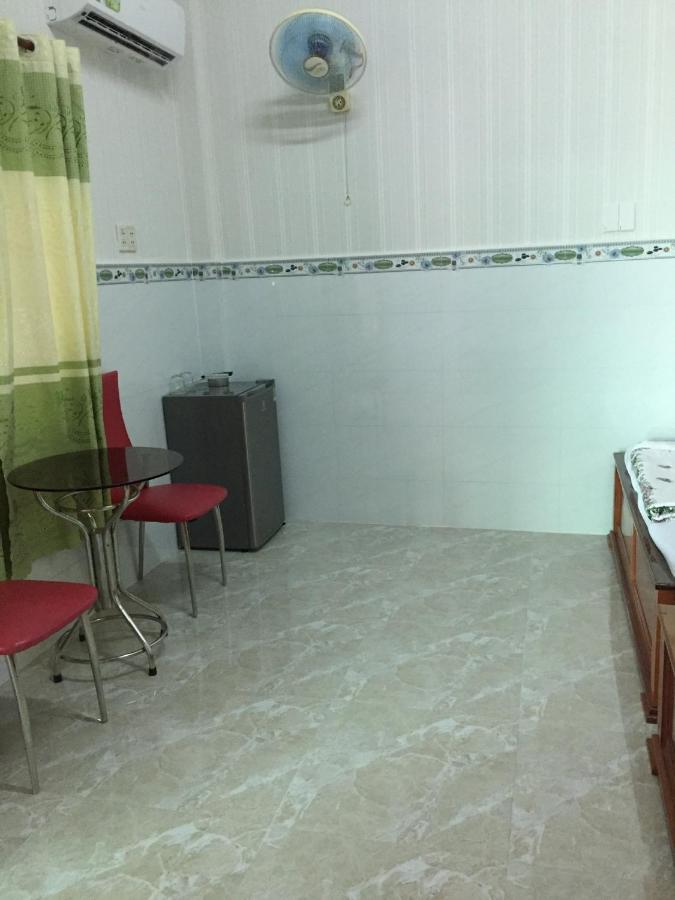 Nha Nghi Tien Phuc 1 Hotel Long Hai Bagian luar foto