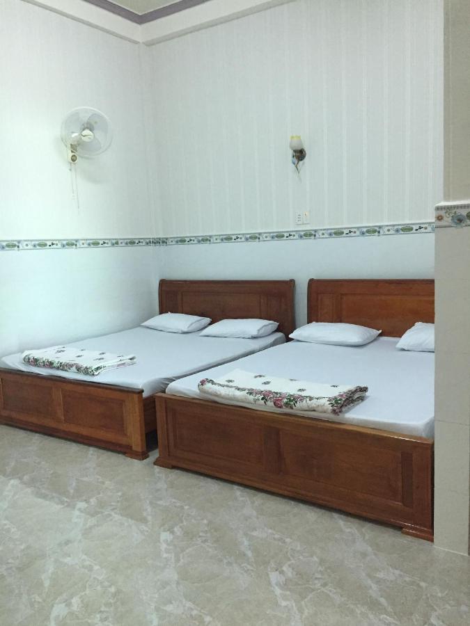 Nha Nghi Tien Phuc 1 Hotel Long Hai Bagian luar foto